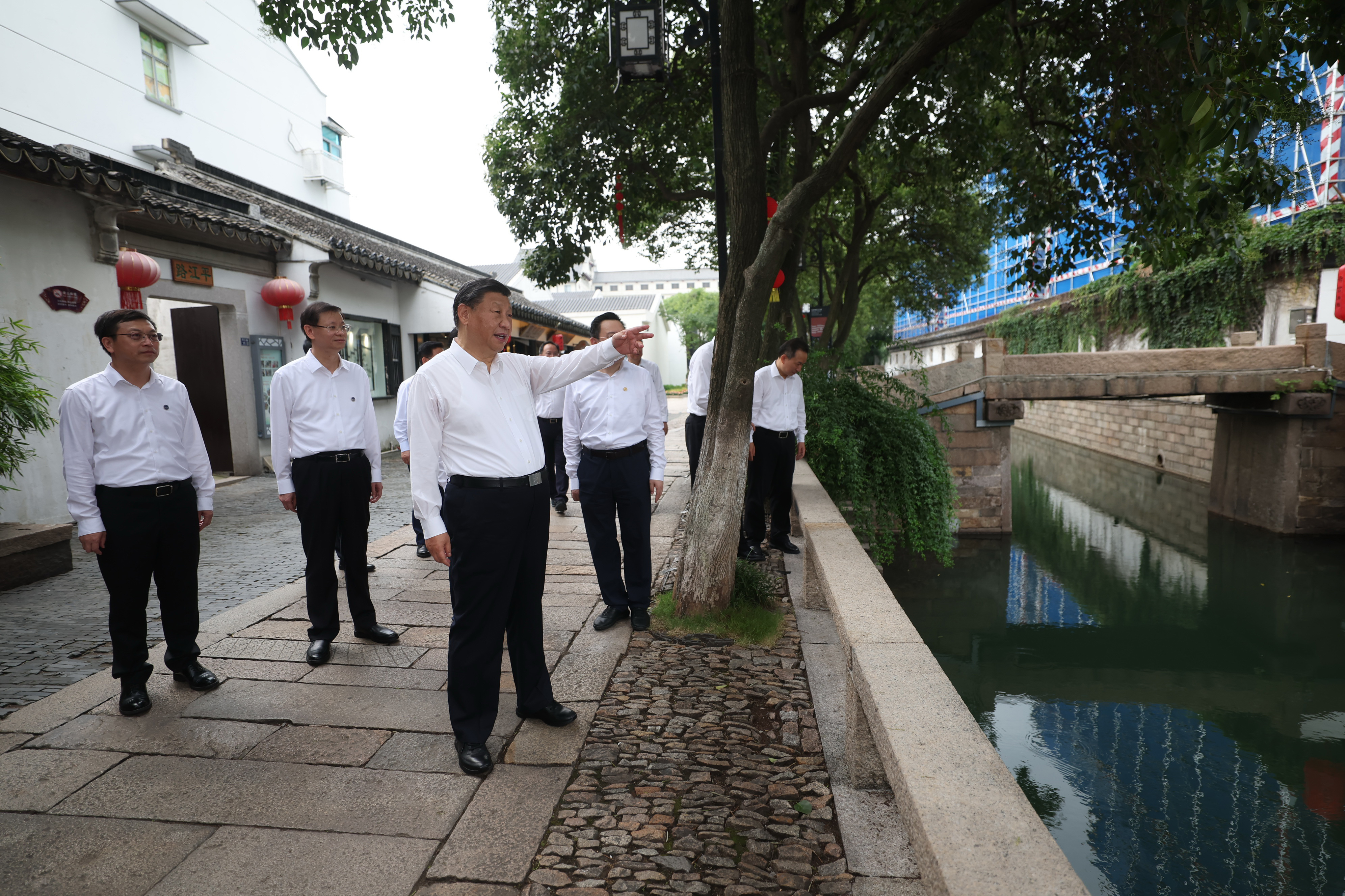 2023年7月6日，習(xí)近平在蘇州平江歷史文化街區(qū)考察。